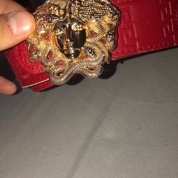 versace belt should waste size 26-34 - Picture 1 of 2